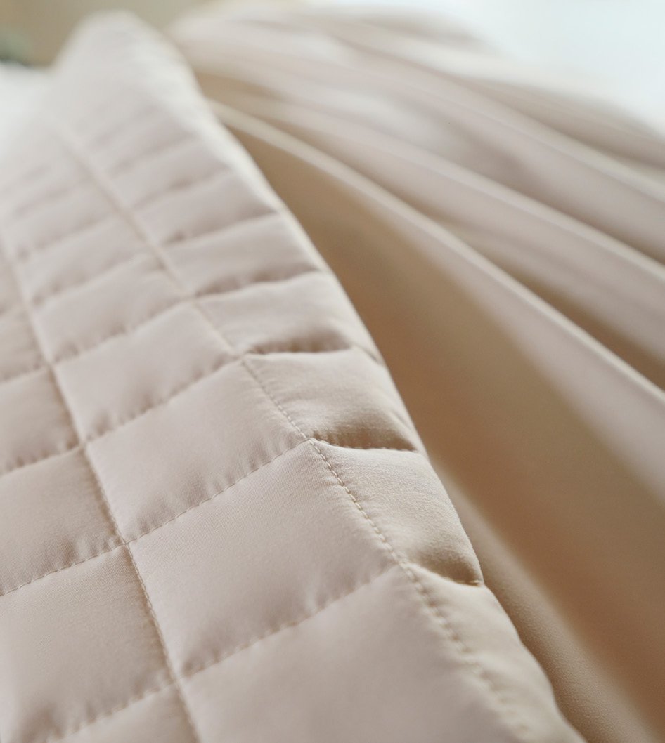 Comphy Quilted Blanket - Cream
